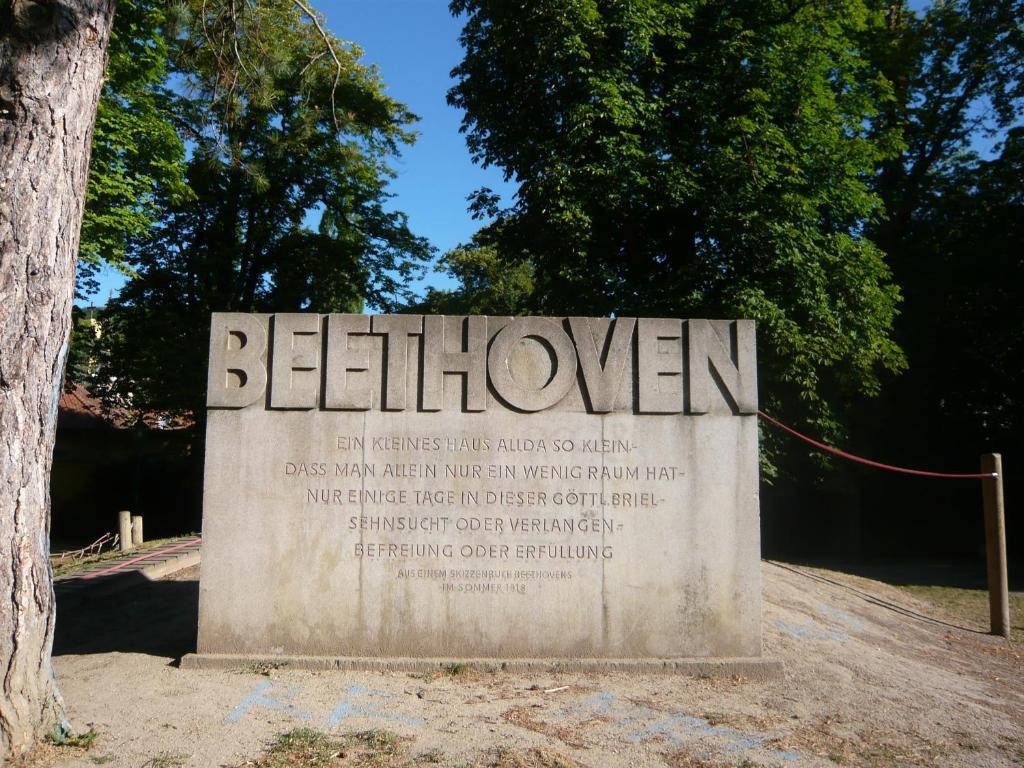 Hotel Beethoven Hinterbruehl Exterior photo