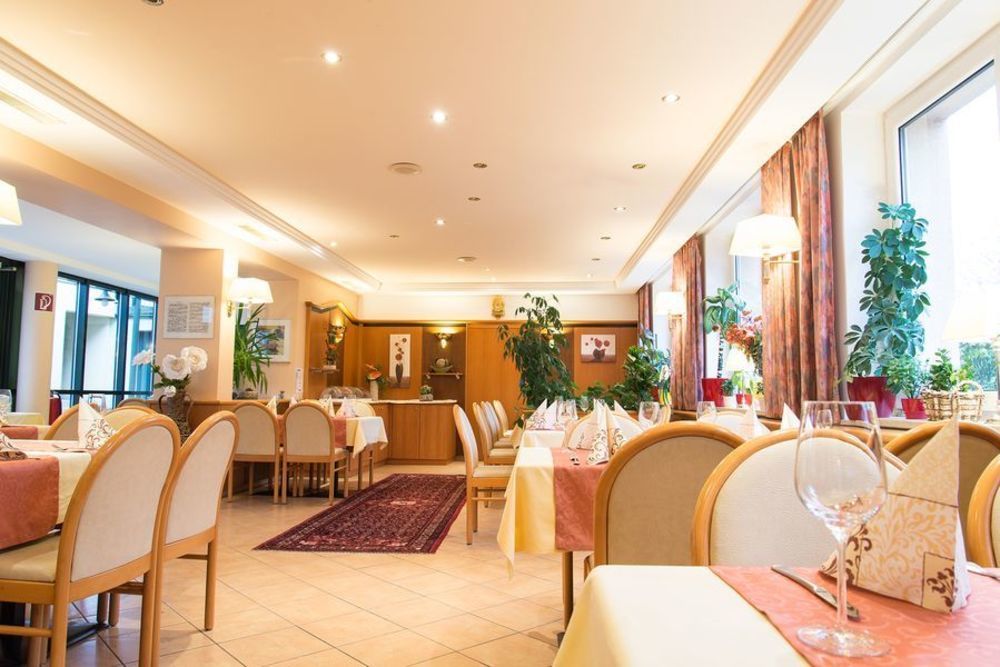 Hotel Beethoven Hinterbruehl Exterior photo